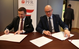 Od Brzezin przez Kraków po Warszawę i Żywiec – Burmistrz Brzezin Marcin Pluta podpisał list intencyjny dotyczący rozwoju elektromobilności