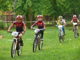 Weekendowe zmagania brzezińskich kolarzy