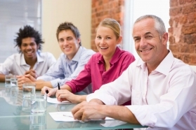 Prze(ŁOM)owe wparcie w zawodowym restarcie