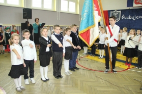 Ślubowanie w brzezińskich Szkołach Podstawowych