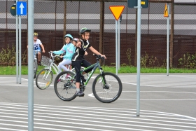 Oficjalne otwarcie miasteczka ruchu drogowego przy SP1