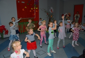 Dzień Matki - występy taneczne