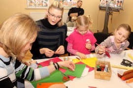 Spotkanie w Muzeum Regionalnym z artystką ludową Marią Ciechańską