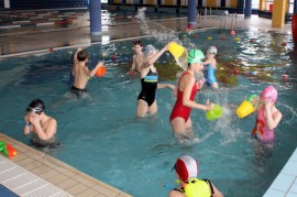 Lany poniedziałek na Krytej Pływalni w Brzezinach