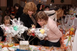 Kiermasz w Gimnazjum im. Stanisława Władysława Reymont