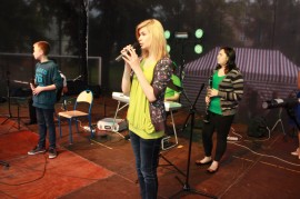 Występ uczniów szkoły muzycznej