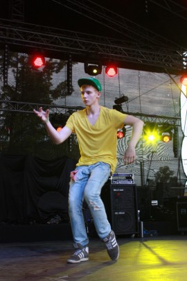 pokaz tańca elektrycznego