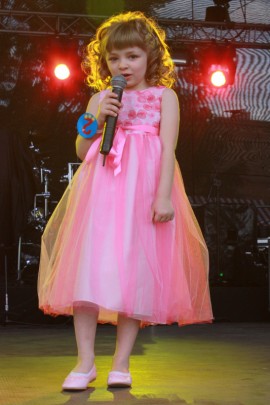 Wybory Małej Miss Brzezin 2013