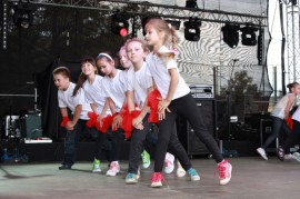 Występ uczniów SP2