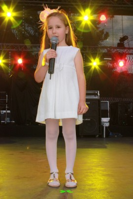 Wybory Małej Miss Brzezin 2013