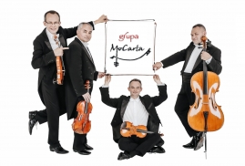 Koncert u Zbyszka na podwórku